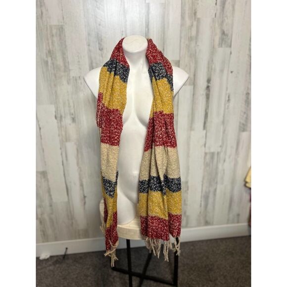 Scarves  - Picture 1 of 3